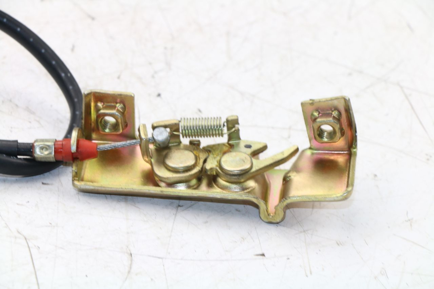 photo de SERRURE DE SELLE DAELIM VJ ROADWIN FI 125 (2008 - 2017)