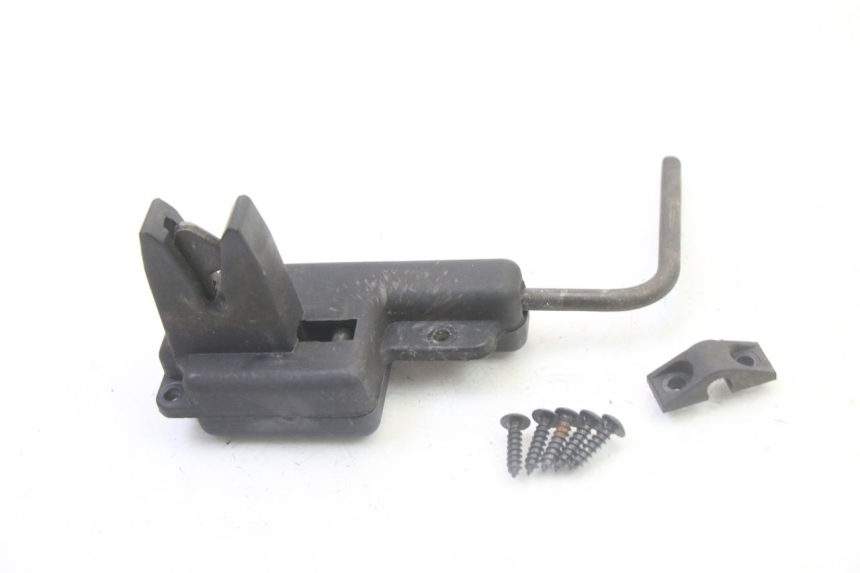 photo de SERRURE DE SELLE PIAGGIO FLY 2T 50 (2004 - 2017)