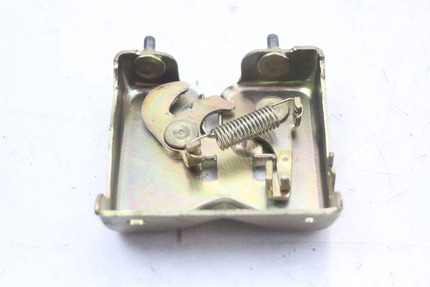 photo de SERRURE DE SELLE HONDA NES AROBASE 125 (2000 - 2003)