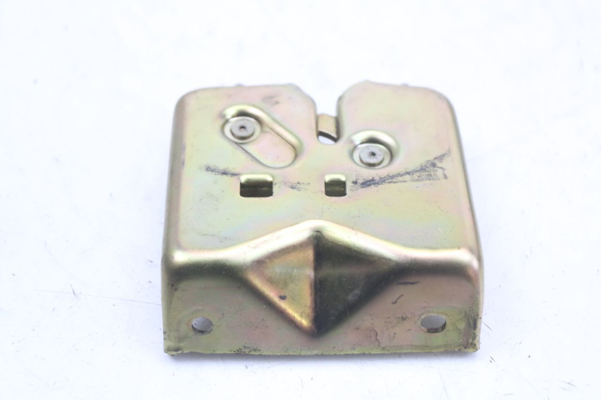 photo de SERRURE DE SELLE HONDA NES AROBASE 125 (2000 - 2003)