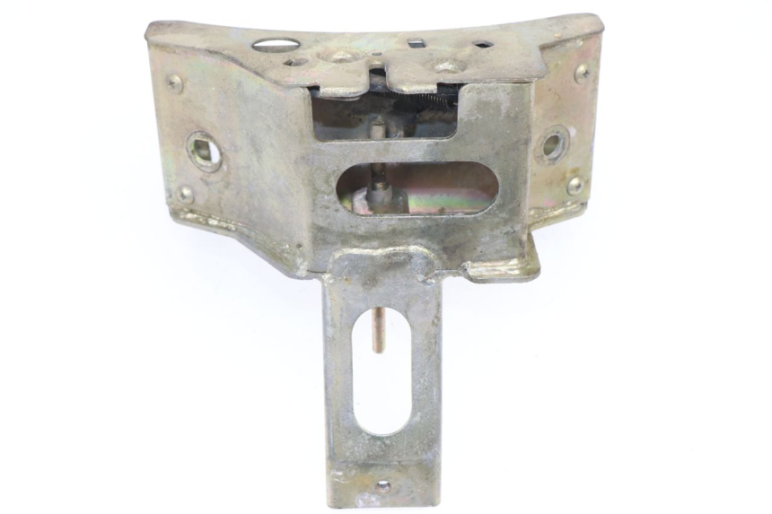 photo de SERRURE DE SELLE HONDA SCV LEAD 100 (2003 - 2007)