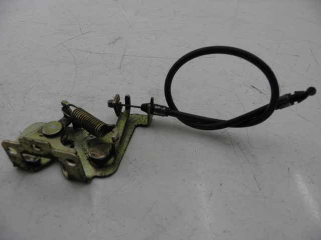 photo de SERRURE DE SELLE KYMCO SPACER 50 (1998 - 2009) - Détail de la pièce