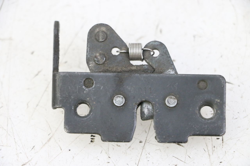 photo de SERRURE DE SELLE PIAGGIO MP3 500 (2011 - 2015)