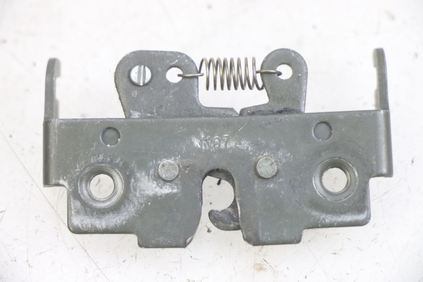 photo de SERRURE DE SELLE YAMAHA NEOS NEO'S 4T 50 (2008 - 2016)