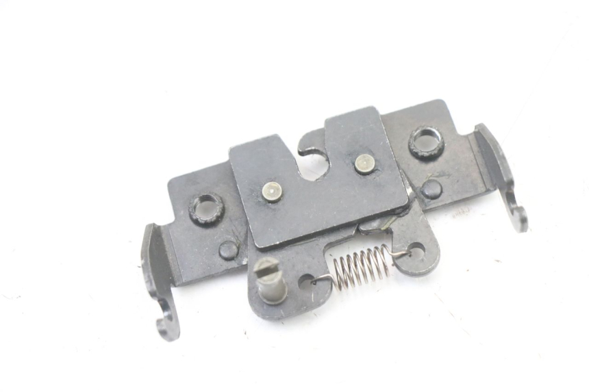 photo de SERRURE DE SELLE PIAGGIO NRG POWER PUREJET 50 (2018 - 2021)