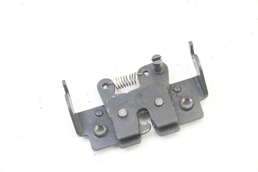 photo de SERRURE DE SELLE PIAGGIO NRG POWER PUREJET 50 (2018 - 2021)