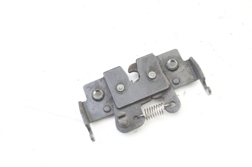 photo de SERRURE DE SELLE PIAGGIO NRG POWER PUREJET 50 (2018 - 2021)