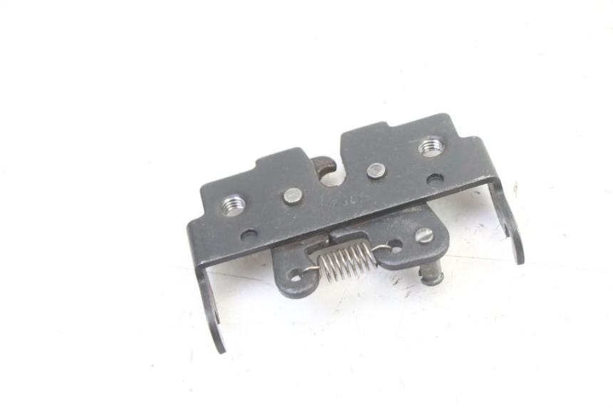 photo de SERRURE DE SELLE PIAGGIO NRG POWER PUREJET 50 (2018 - 2021)