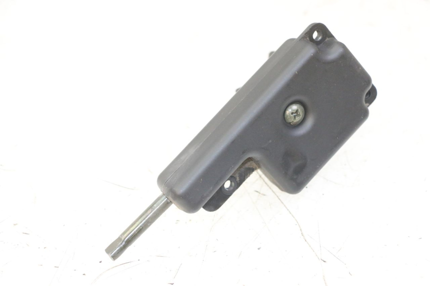 photo de SERRURE DE SELLE PIAGGIO ZIP 4T 50 (2018 - 2020)