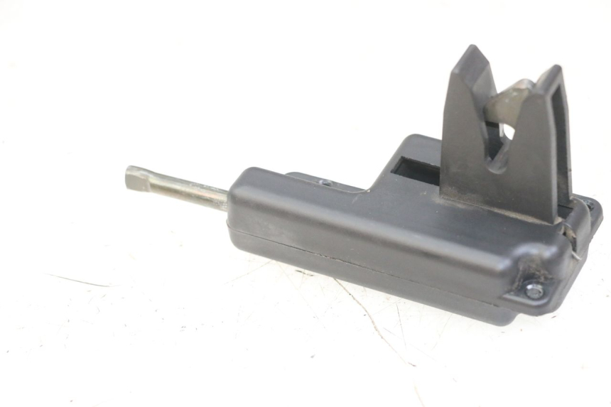 photo de SERRURE DE SELLE PIAGGIO ZIP 4T 50 (2018 - 2020)