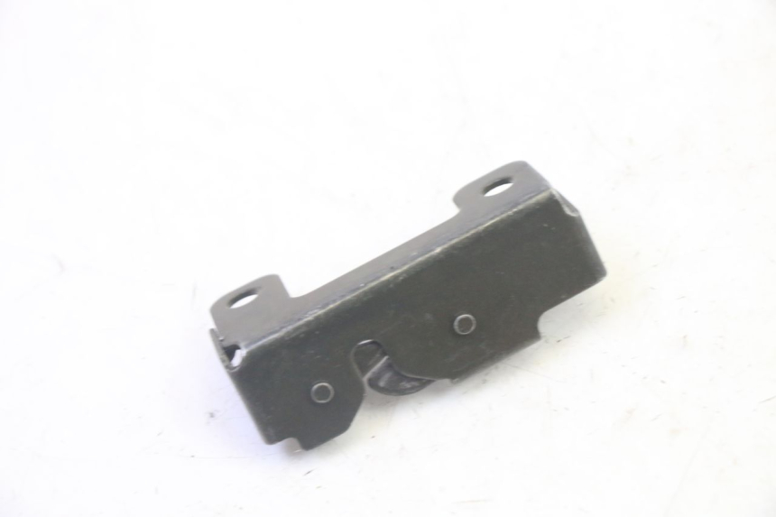 photo de SERRURE DE SELLE EFUN PUSA 1 - Zoom état d’usage