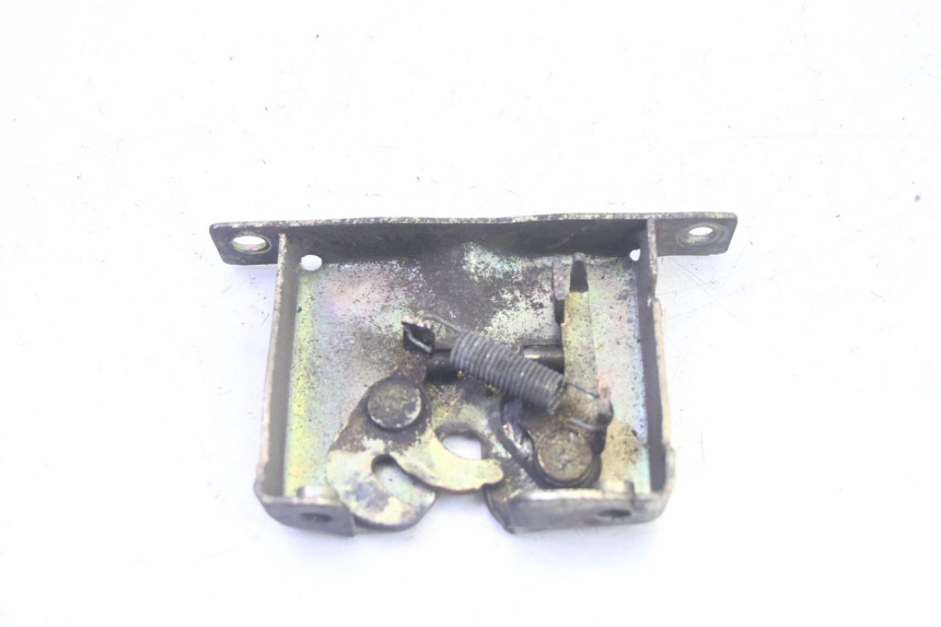 photo de SERRURE DE SELLE RIDE RACE 2T 50 (2012 - 2017) - Détail de la pièce