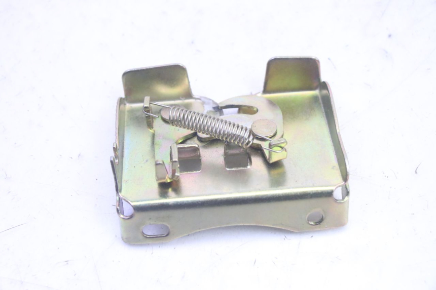 photo de SERRURE DE SELLE JM MOTORS SANTANA EVO 50 (2024 - 2026) - Détail de la pièce