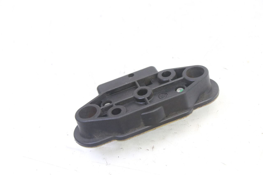 photo de SERRURE DE SELLE SUZUKI SV S 650 (2003 - 2009)