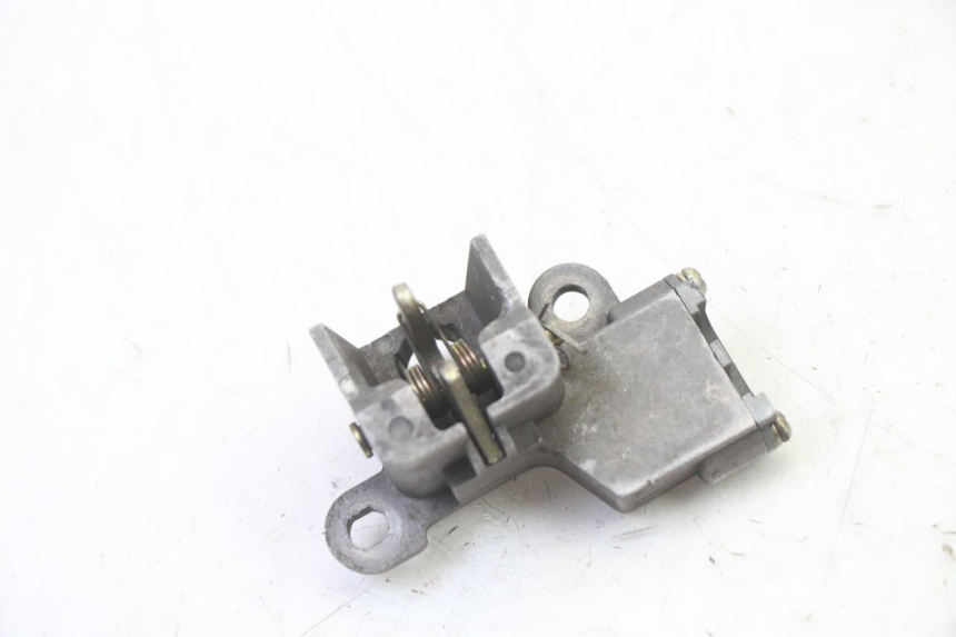 photo de SERRURE DE SELLE PEUGEOT V-CLIC VCLIC 50 (2007 - 2013)