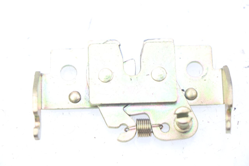 photo de SERRURE DE SELLE PEUGEOT VIVACITY NEW 4T 50 (2008 - 2017)