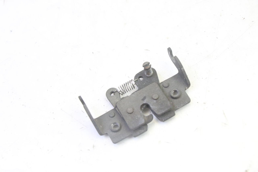 photo de SERRURE DE SELLE YAMAHA X-MAX XMAX 125 (2010 - 2014)