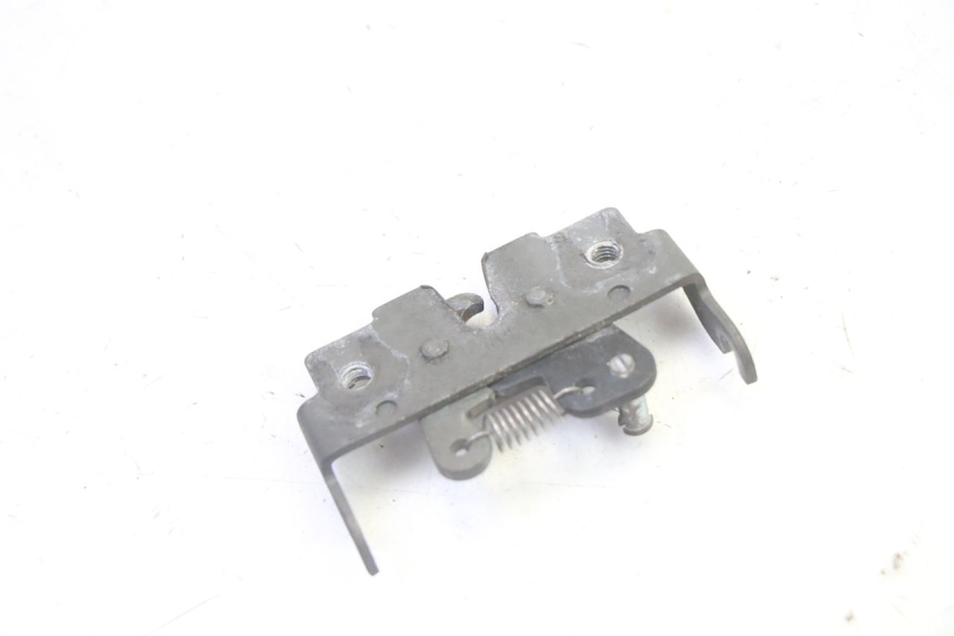 photo de SERRURE DE SELLE YAMAHA X-MAX XMAX 125 (2010 - 2014)