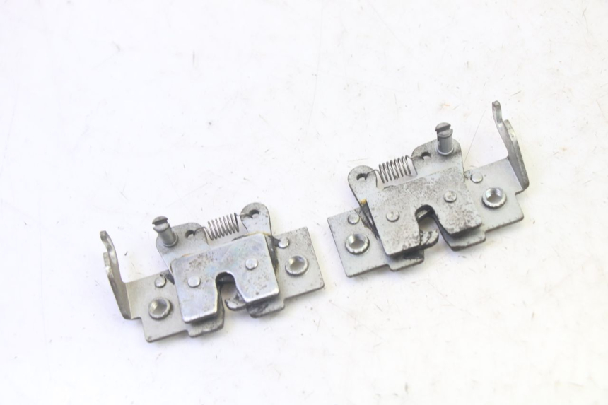 photo de SERRURE DE SELLE YAMAHA X-MAX XMAX 250 (2006 - 2009)