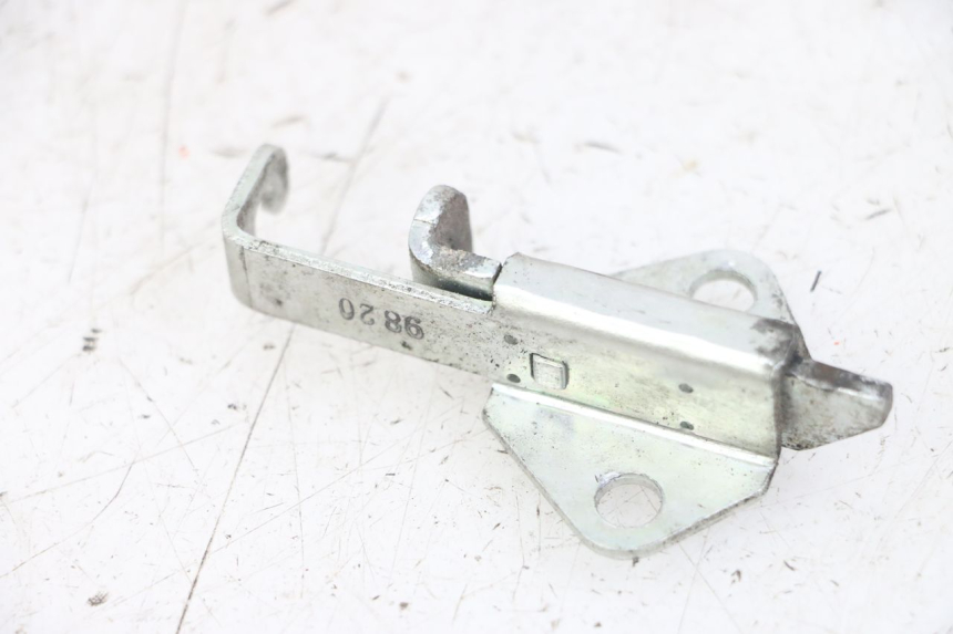 photo de SERRURE DE SELLE YAMAHA XJ6 ABS 600 (2008 - 2016)