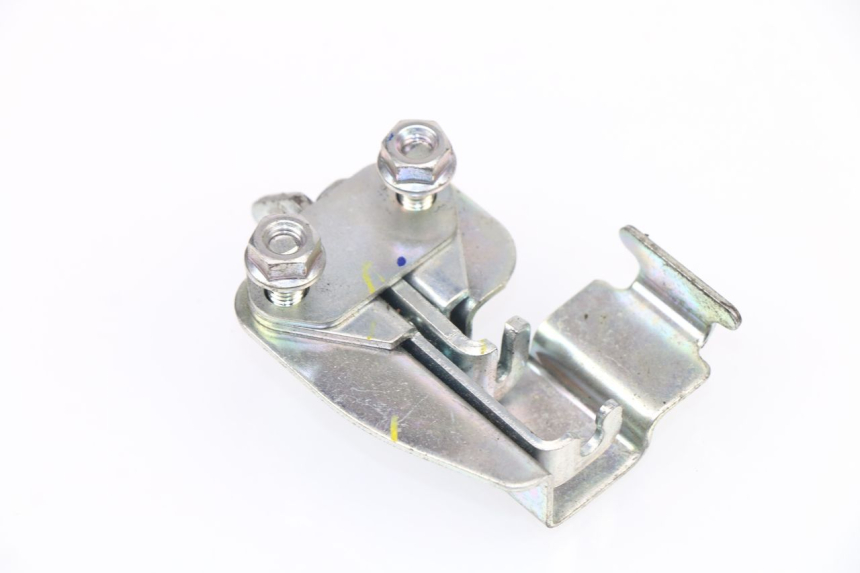 photo de SERRURE DE SELLE YAMAHA XJ6 600 (2008 - 2016)