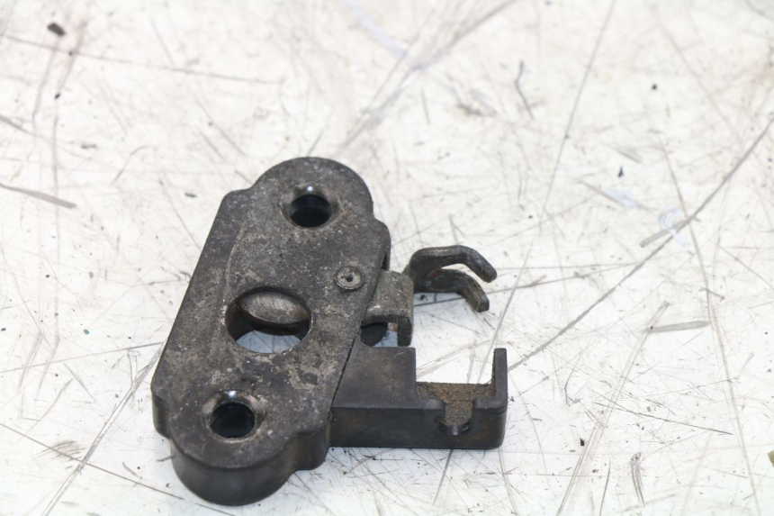 photo de SERRURE DE SELLE KAWASAKI ZZR 600 (1995 - 2004)