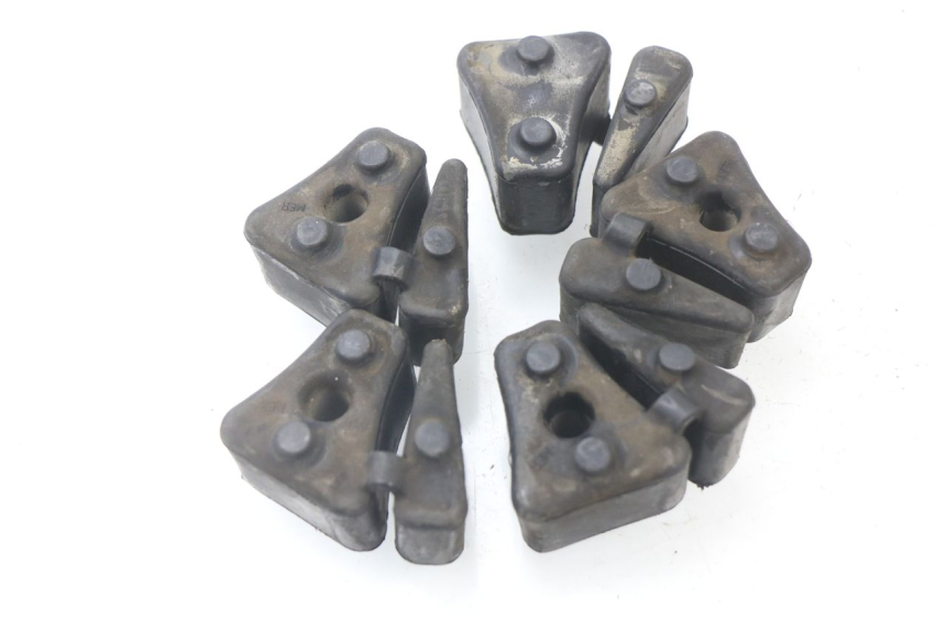 photo de SILENTBLOC COURONNE HONDA CBF 500 (2004 - 2007)
