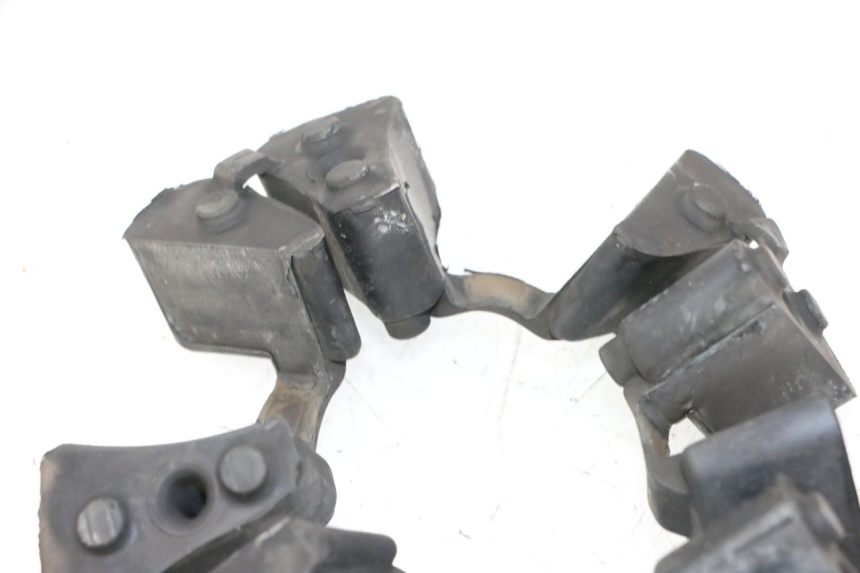 photo de SILENTBLOC COURONNE TRIUMPH SPRINT 900 (1995 - 1998)