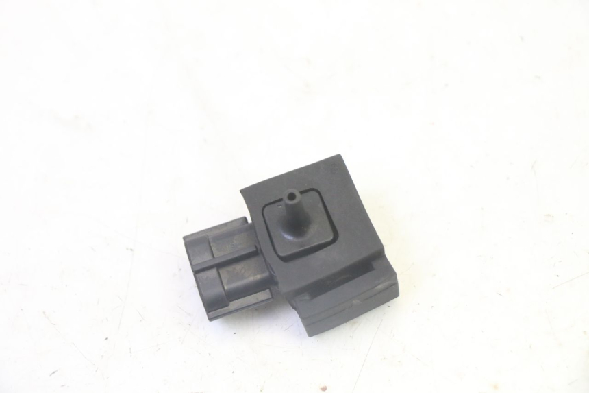 photo de SONDE PRESSION AIR SUZUKI BURGMAN 125 (2007 - 2014)