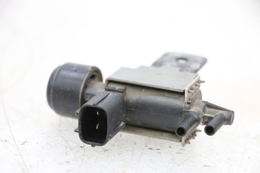 photo de SONDE PRESSION AIR YAMAHA TDM ABS 900 (2002 - 2014) - Autre angle de vue