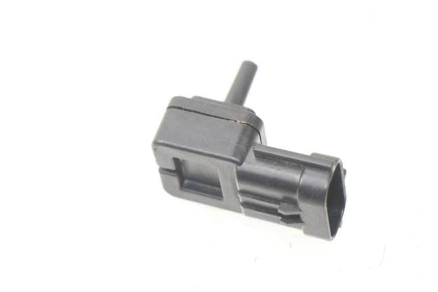 photo de SONDE PRESSION AIR SUZUKI UC EPICURO 125 (1999 - 2003)