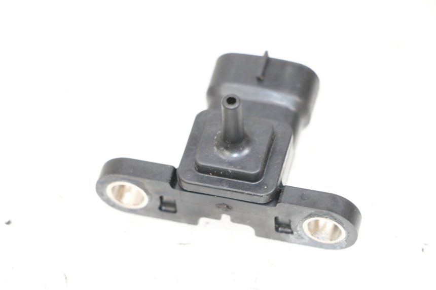 photo de SONDE PRESSION AIR YAMAHA X-MAX XMAX 125 (2010 - 2013) - Autre angle de vue