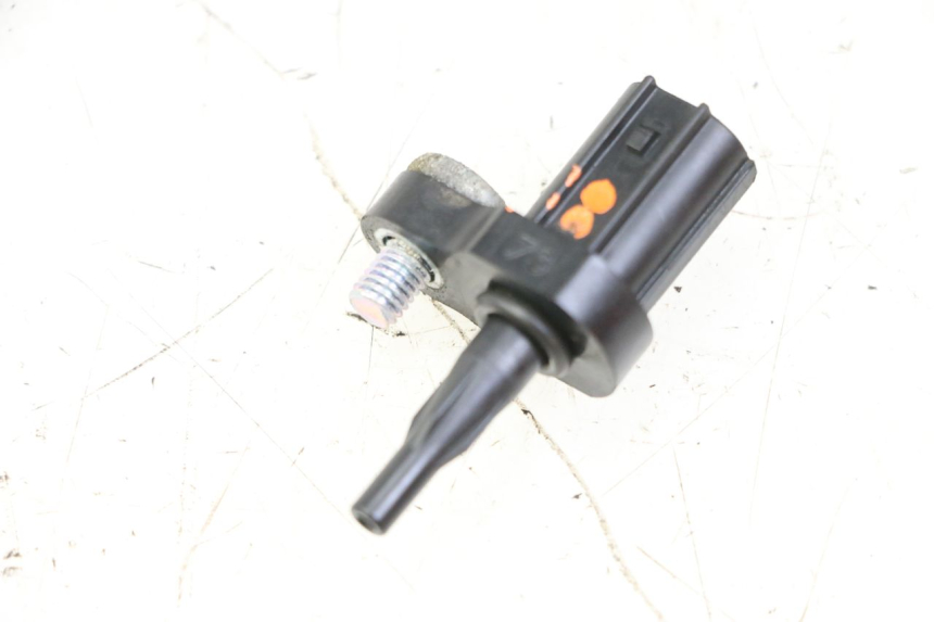 photo de SONDE PRESSION AIR YAMAHA XJ6 600 (2008 - 2016)