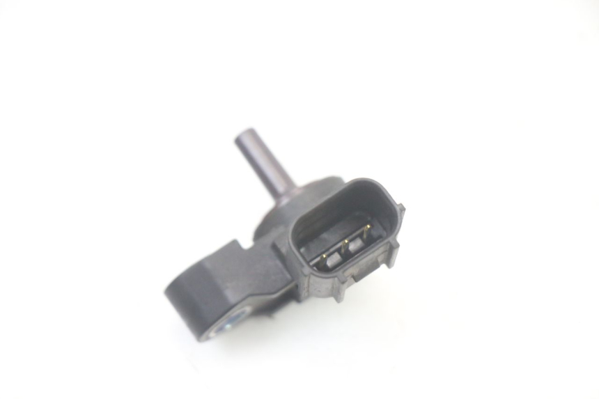 photo de SONDE PRESSION AIR YAMAHA XJ6 600 (2008 - 2016)