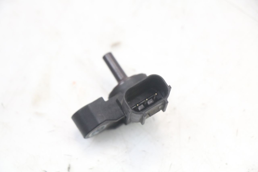 photo de SONDE PRESSION AIR YAMAHA XJ6 ABS 600 (2008 - 2016)