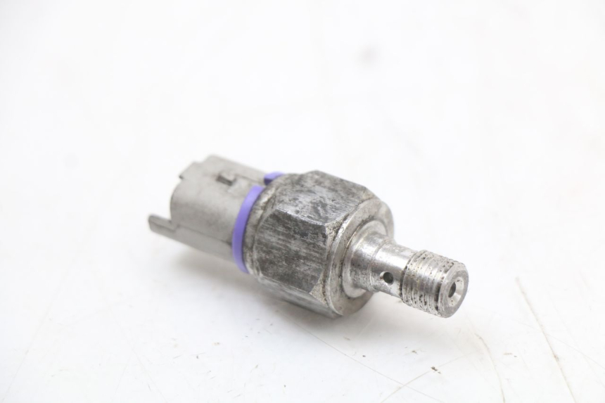 photo de SONDE PRESSION HUILE FREIN PIAGGIO MP3 500 (2011 - 2015)