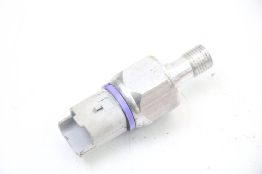 photo de SONDE PRESSION HUILE FREIN PIAGGIO MP3 500 (2014 - 2016)