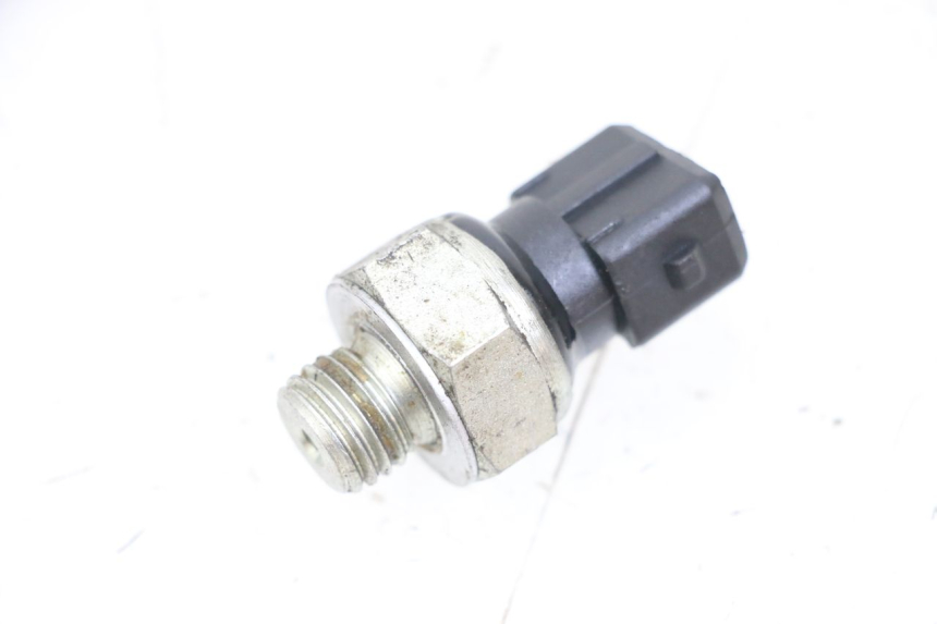 photo de SONDE PRESSION D'HUILE MOTO GUZZI NORGE 8V GT 1200 (2011 - 2016)