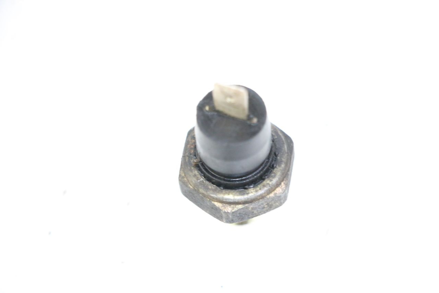 photo de SONDE PRESSION D'HUILE PIAGGIO MP3 125 (2006 - 2014)