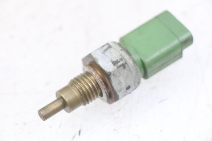 photo de SONDE TEMPERATURE D'EAU PIAGGIO BEVERLY 125 (2010 - 2015)