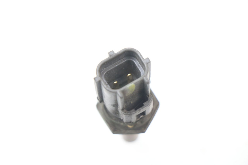 photo de SONDE TEMPERATURE D'EAU SUZUKI BURGMAN 650 (2002 - 2004)
