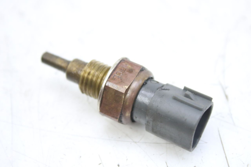 photo de SONDE TEMPERATURE D'EAU HONDA FES S-WING SWING ABS 125 (2007 - 2015)