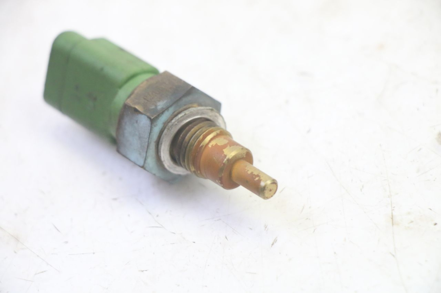 photo de SONDE TEMPERATURE D'EAU PIAGGIO MP3 RL 250 (2007 - 2010) - Autre angle de vue