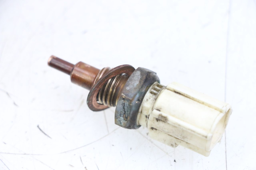 photo de SONDE TEMPERATURE D'EAU YAMAHA X-MAX XMAX 250 (2006 - 2009)