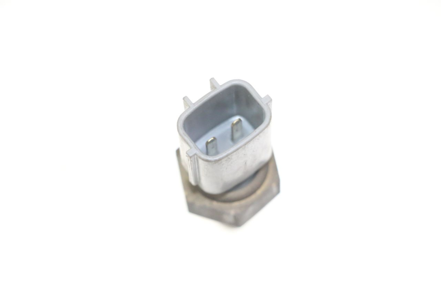 photo de SONDE TEMPERATURE D'EAU YAMAHA FZS FAZER 600 (2001 - 2003)