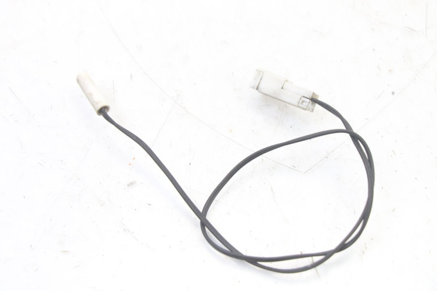 photo de SONDE TEMPERATURE EXTERIEURE PEUGEOT SATELIS COMPRESSOR K15 125 (2006 - 2009)