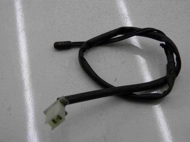 photo de SONDE TEMPERATURE EXTERIEURE YAMAHA XMAX X-MAX 125 (2006 - 2009)