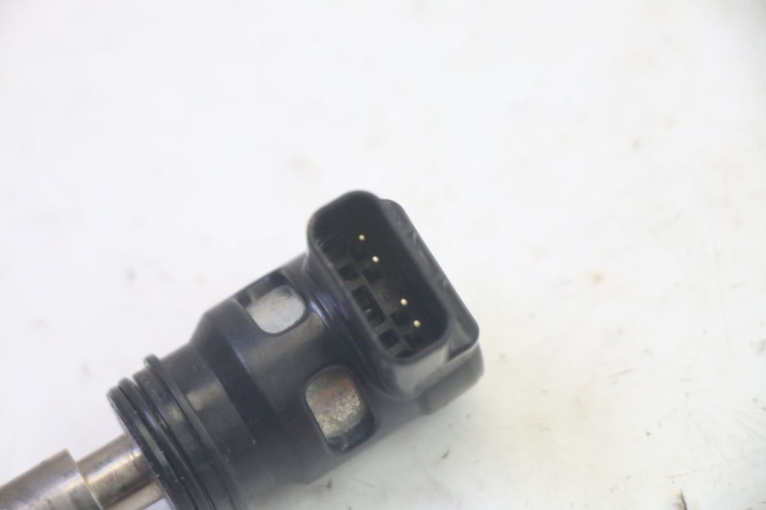 photo de STARTER AUTOMATIQUE SUZUKI BURGMAN EXECUTIVE ABS 650 (2006 - 2012) - Autre angle de vue