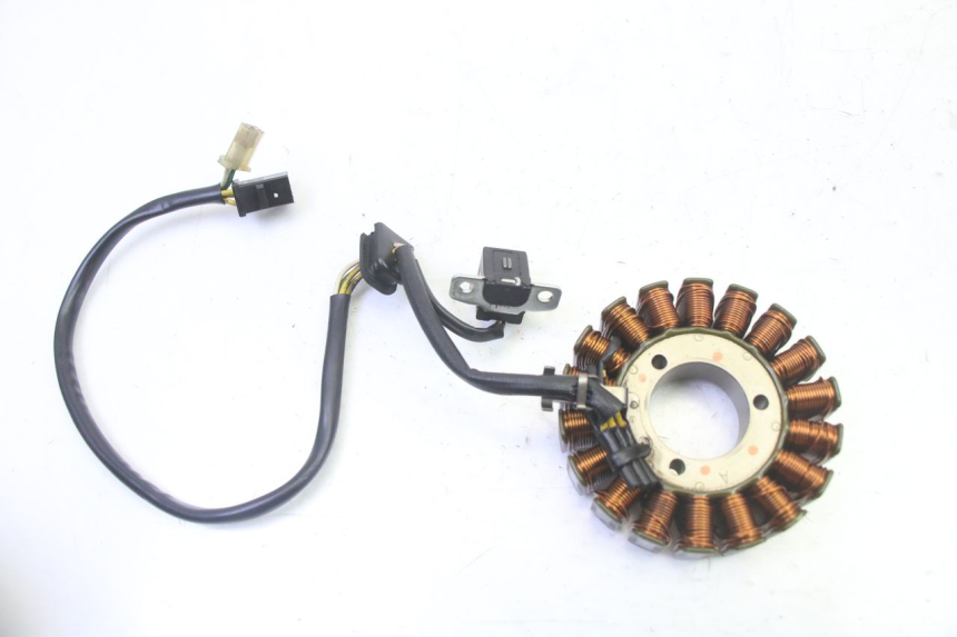 photo de STATOR SUZUKI BURGMAN 125 (2007 - 2014)
