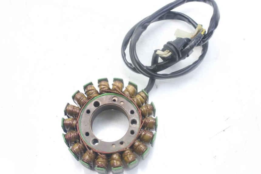 photo de STATOR YAMAHA FZS FAZER 600 (1998 - 2001)
